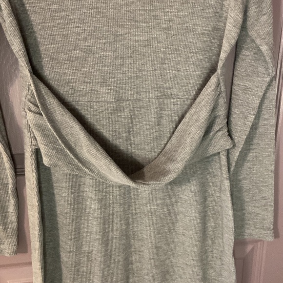 Jessica Simpson Gray Knit Maternity Dress Size Large Long Sleeve - Picture 4 of 9